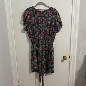 L, stitch fix, flower print.